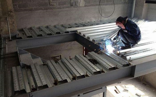 鋼結構廠房滲水？聽聽山西鋼結構廠家怎么說