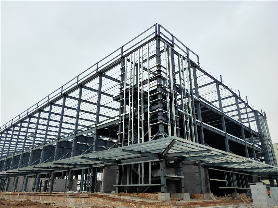山西鋼結構廠房施工實拍